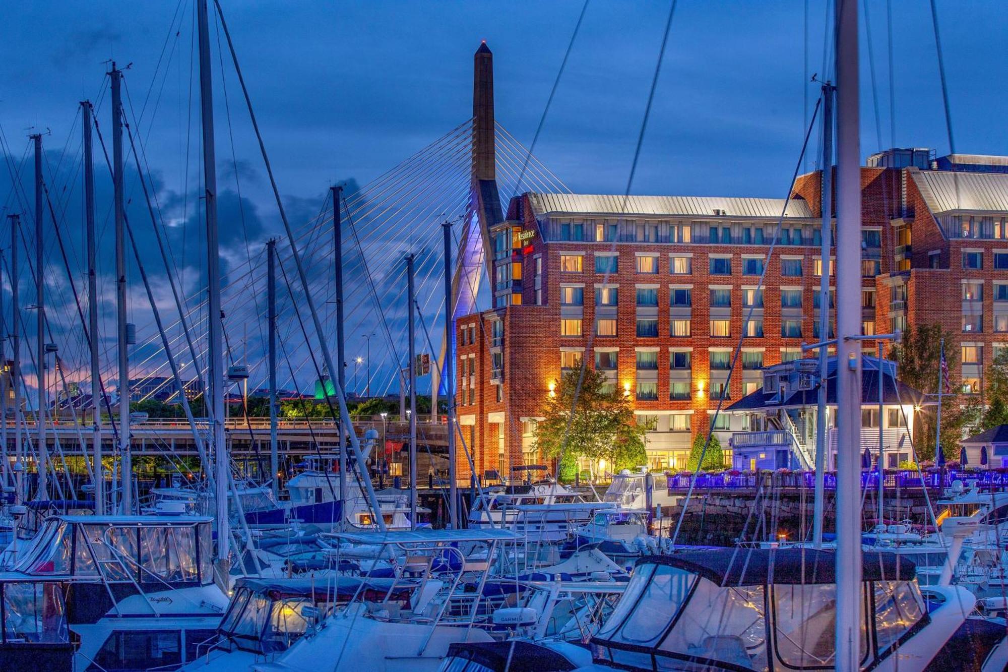 Residence Inn By Marriott Boston Harbor On Tudor Wharf Kültér fotó