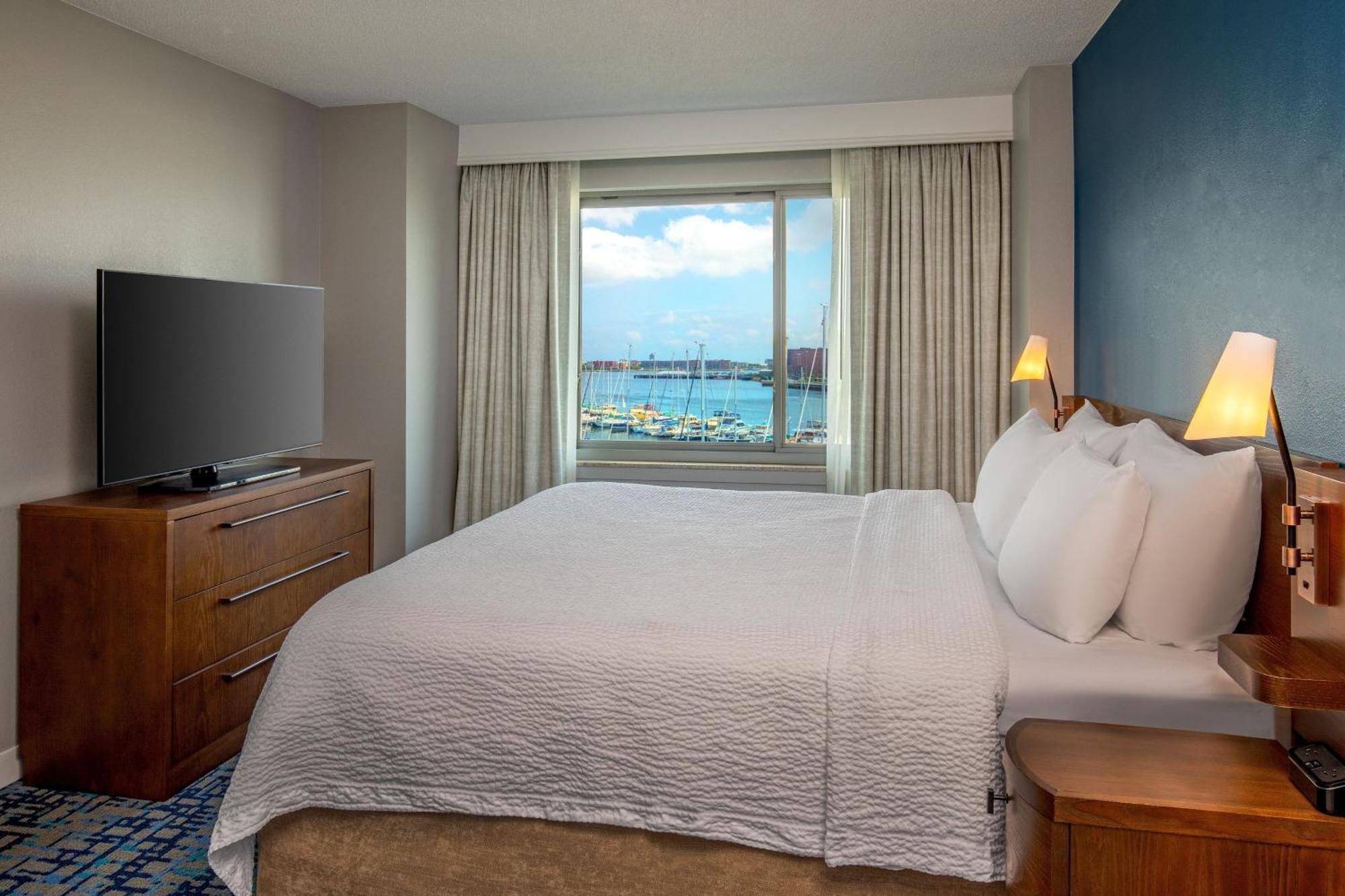 Residence Inn By Marriott Boston Harbor On Tudor Wharf Kültér fotó